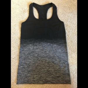 Lululemon tank top